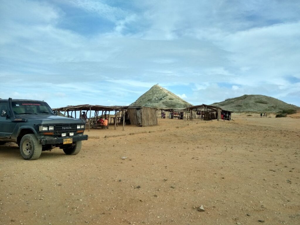 Afbeelding #2 van Rocio J